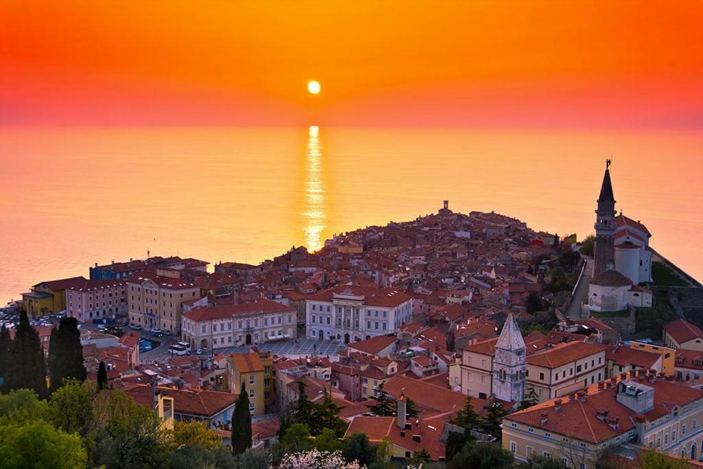 דירות Amazing View Pirano מראה חיצוני תמונה
